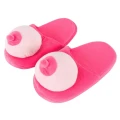 Pantofle różowe pluszowe z ciepłą izolacją, uniwersalny rozmiar 42-45, komfortowe i stylowe