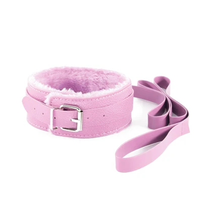 Zestaw akcesoriów BDSM dla par "Zmysłowe Odkrycia" w różowej tonacji