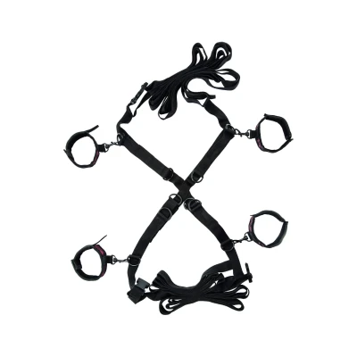 Regulowane pasy do unieruchamiania na łóżku, Krzyżowy model w kolorze czarnym