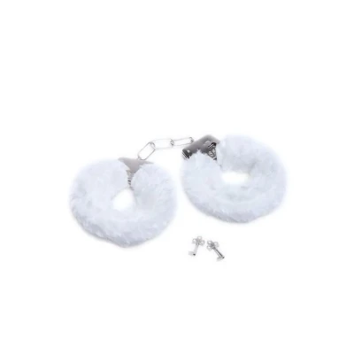 Kajdanki intymne z futerkiem w kolorze białym, metalowe, z kluczykiem w zestawie