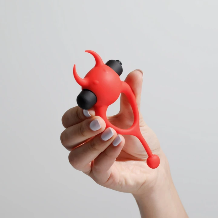 Wibracyjny pierścień erekcyjny CRUSHIOUS DAEMON, czerwony, 10 trybów wibracji