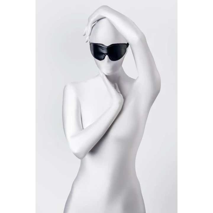 Maseczka Anonymo, skórzana PU, elegancka czarna, rozmiar 26,5 cm