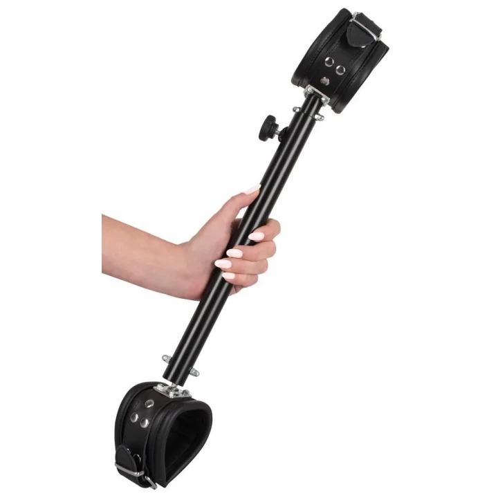 Skórny pręt rozciągający z regulacją długości 35-60 cm, ergonomiczne wykonanie, metalowa konstrukcja