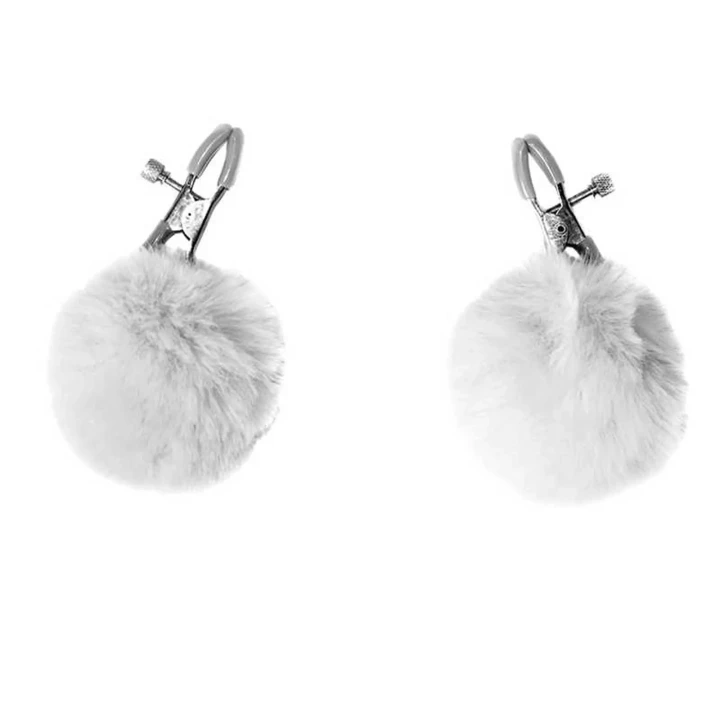 Zaciski na sutki z regulacją, białe z futrzanymi akcentami, eleganckie i praktyczne