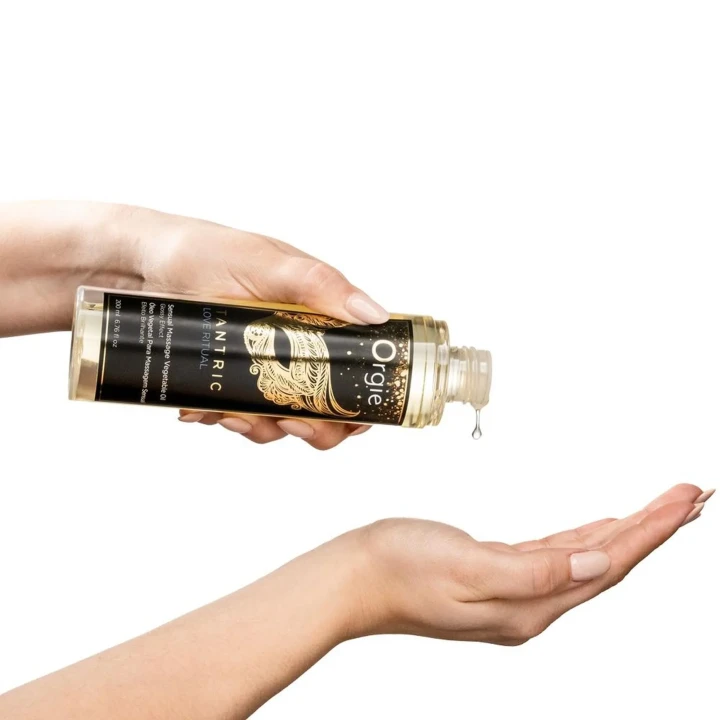 Olejek do masażu intymnego Tantric Love Ritual 200 ml z naturalnymi składnikami