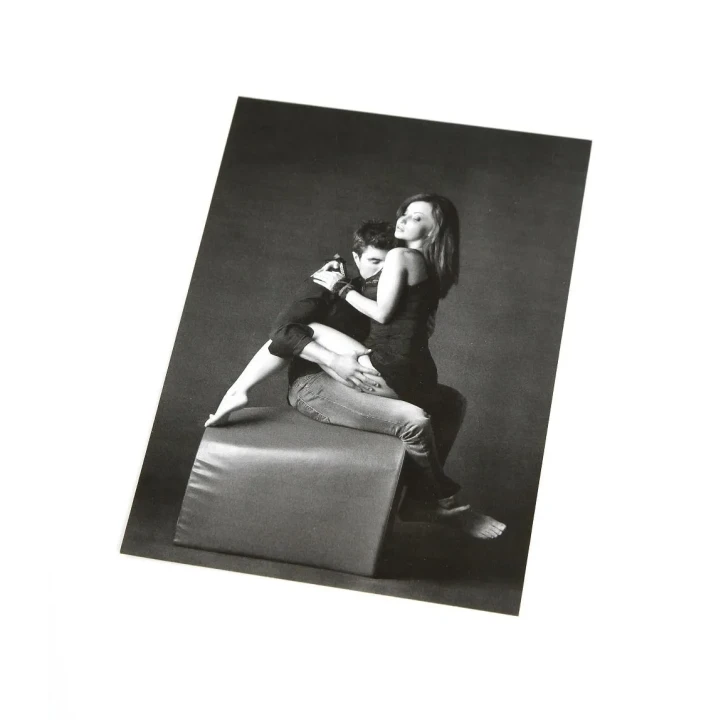 Gra towarzyska Kamasutra - Intymne doświadczenie dla par z ekscytującymi zadaniami