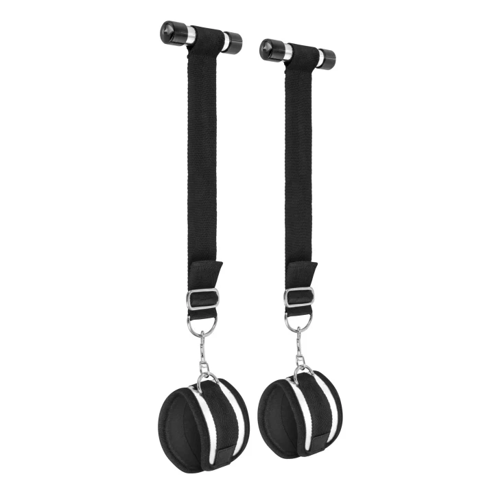 Kajdanki wiszące na drzwiach - regulowane akcesorium do intymności i namiętności