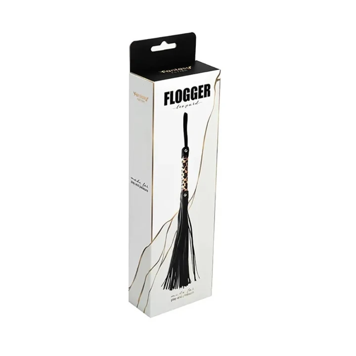 Flogger w panterkę z PU, drewna i metalu, 45 cm - elegancka zabawa BDSM
