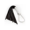 Flogger do BDSM GLO - Skórzany PU 61 cm, świecący w ciemności, idealny do krępowania