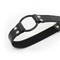 Pasek kneblowy Ring Gag Toyz4Lovers - czarny, z regulacją, fetish art