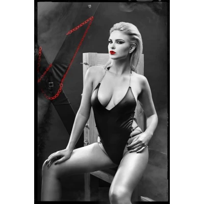 Body DEMONIQ Kolekcja Dark+Desire BLACK, ekoskóra, dekolt trójkątny, srebrne łańcuszki