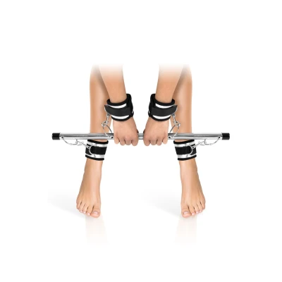 Belka do poddania z 4 kajdanami Fetish Temptation – regulowane mocowanie, bezpieczne użycie