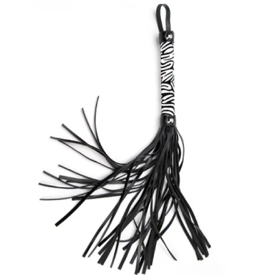 Flogger skórzany PU, biały leopard, mocny uchwyt, długość 45 cm, pierścień 6 cm