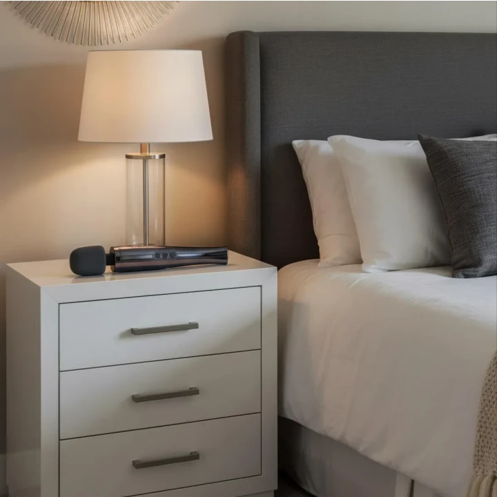 Wibrator masażer MyMagicWand — silikonowy, 6 prędkości / 7 trybów, wodoodporny