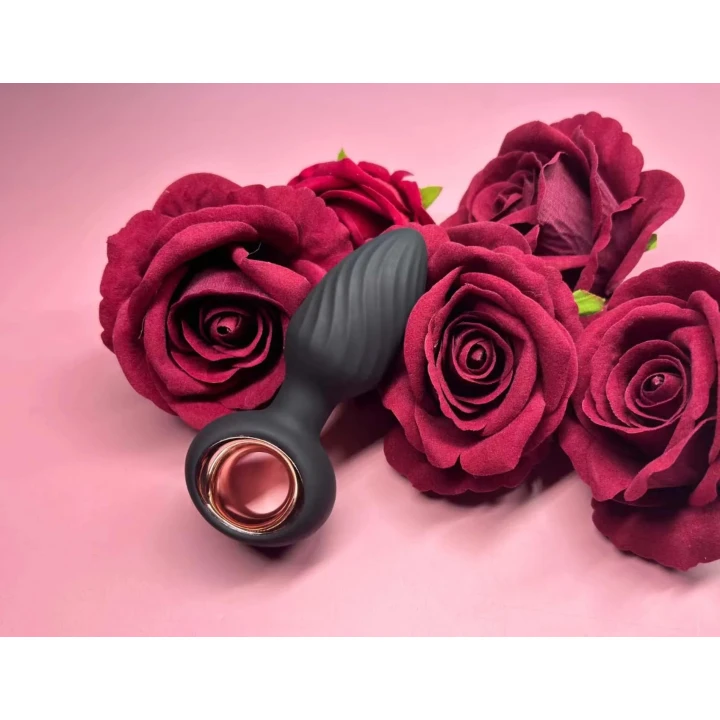 Wtyczka obrotowa Aisi z funkcją zabezpieczenia i wieloma gniazdami