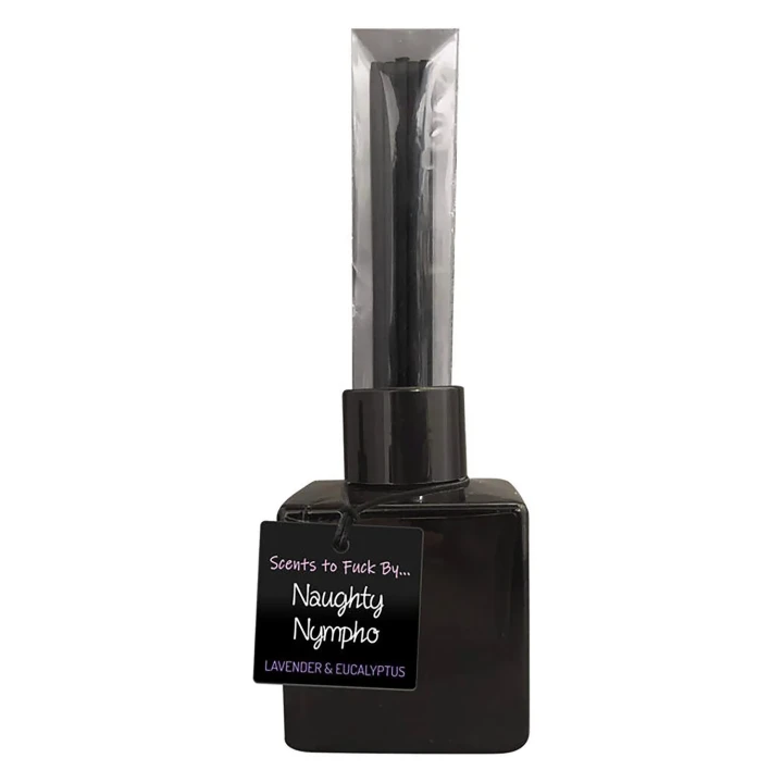Świeca zapachowa - Naughty Nympho, lawenda i eukaliptus, z wkładkami do dyfuzji 5 szt.