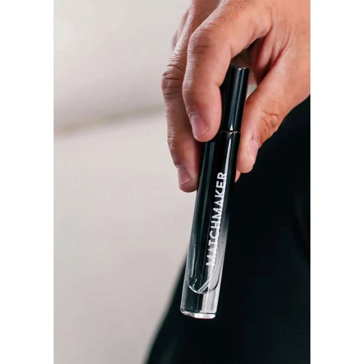 Perfumy Black Diamond Attract Her — 10 ml, nuta cedru i czarnej porzeczki, piżmo