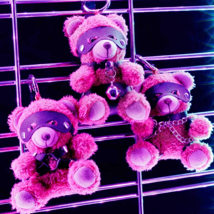 Uprząż Pluszowa – Crushious Crushito, Wegańska Skóra, Detale Fetyszyzowane