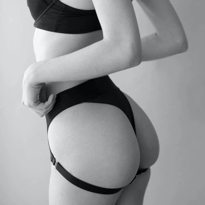 Uprząż do bielizny - Heroine, mikrofibra, elastyczna talia, regulowane podwiązki