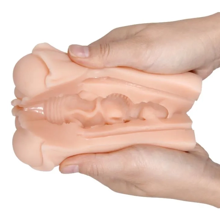 Masturbator realistyczny CRAZY BULL - CINDY, miękki materiał, tunel grzbietów