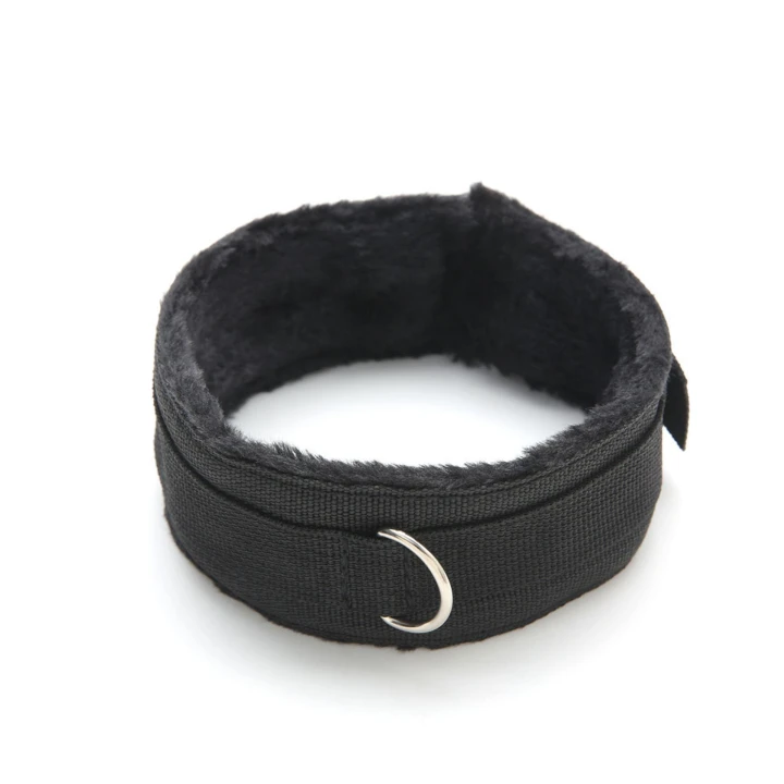 Zestaw BDSM Fetish B-Series 10-elementowy z regulowanym kneblem i skórzaną obrożą