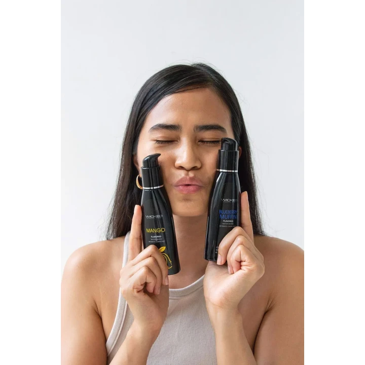 Smar na bazie wody Wicked Aqua, smak muffinek jagodowych, 120ml, wegański