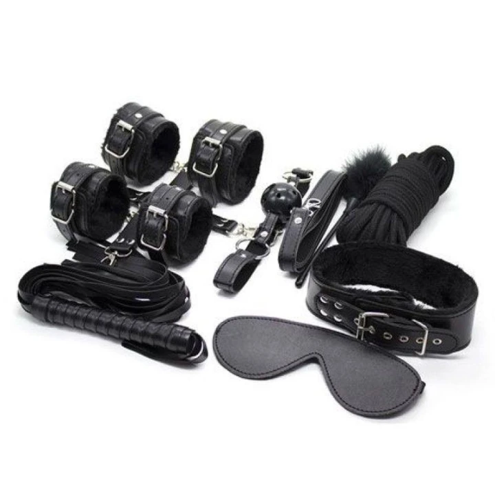 Zestaw do BDSM - Ekoskóra, regulowane kajdanki, komfortowe akcesoria