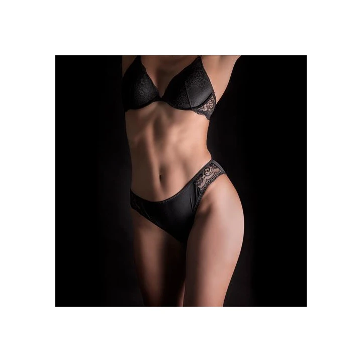 Wibracyjne majtki PantyRebel z bezprzewodowym pilotem, 12 trybów, wodoodporne