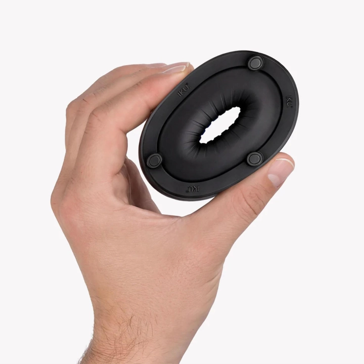 Moduł stymulujący IKU TIGHTER – Magnetic-Click, 7,4 cm, czarny