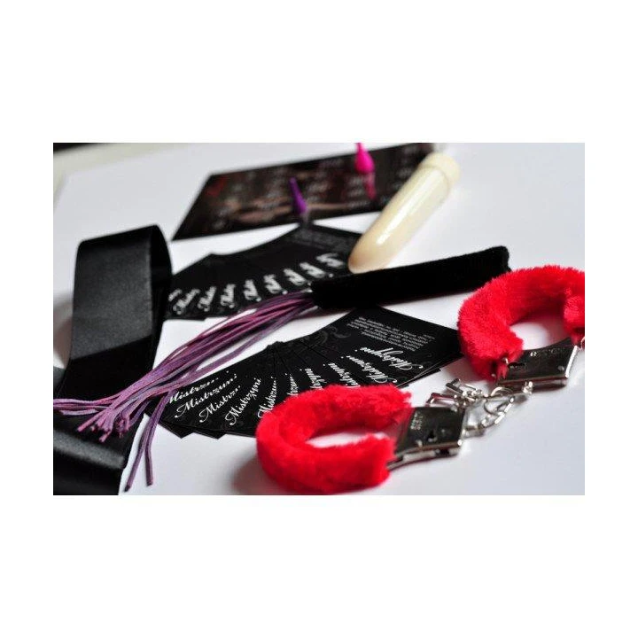 Gry erotyczna Gry-Gra MISTRZ, zmysłowy pejczyk, kajdanki z futerkiem, wibrator