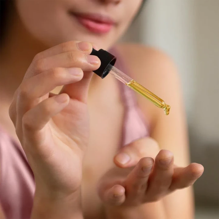 Serum intymne Fem Drops — 100% naturalne oleje, aloe vera, pipeta 15 ml