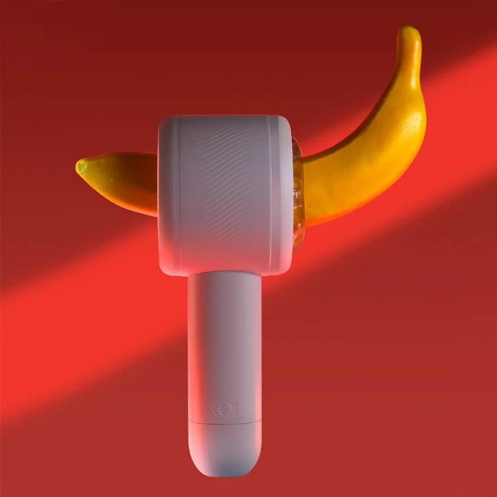 Masturbator automatyczny, seria Intensa, 6 trybów, średnica 2,6 cm, wysokość 19,8 cm