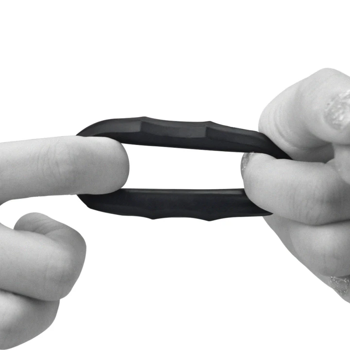 Pierścień erekcyjny POWER PLUS, średnica 2-4 cm, materiał TPE, bez lateksu