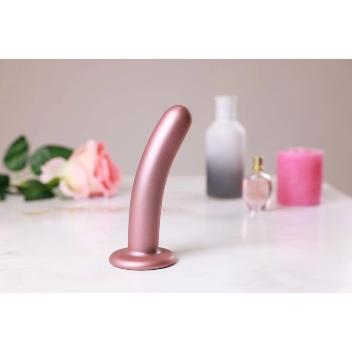 Dildo silikonowe Ouch! - 6'', zakrzywione, z przyssawką, wodoodporne