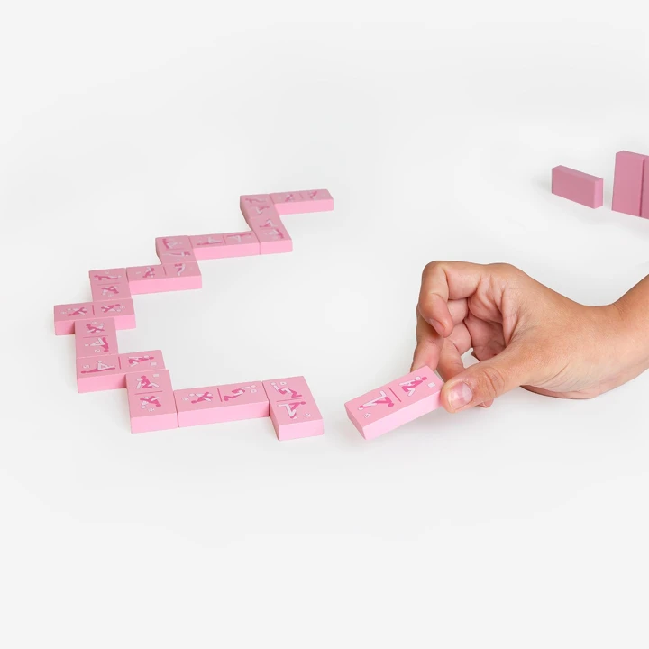 Gra planszowa Kinky Domino – Klasyczna gra z 28 kamieniami, 7 ilustracjami, w 8 językach