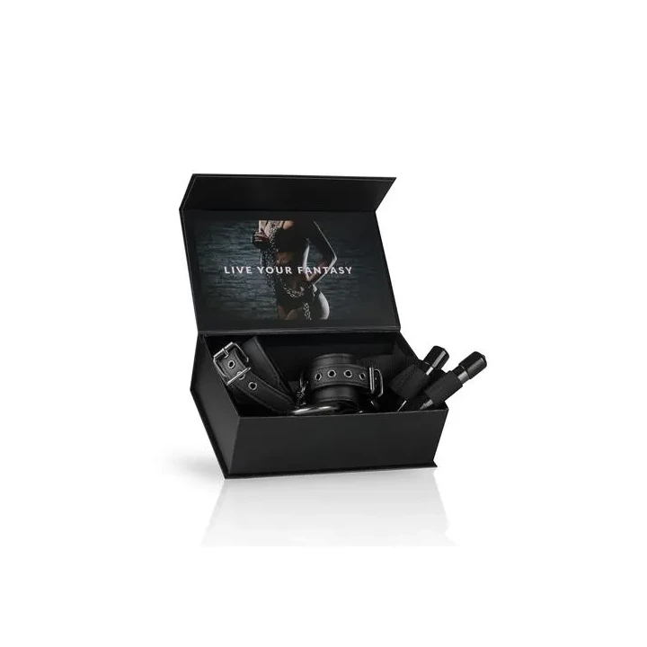 Kajdanki do Niewoli - Skórzane, Regulowane, Zakładane na Drzwi, 839g