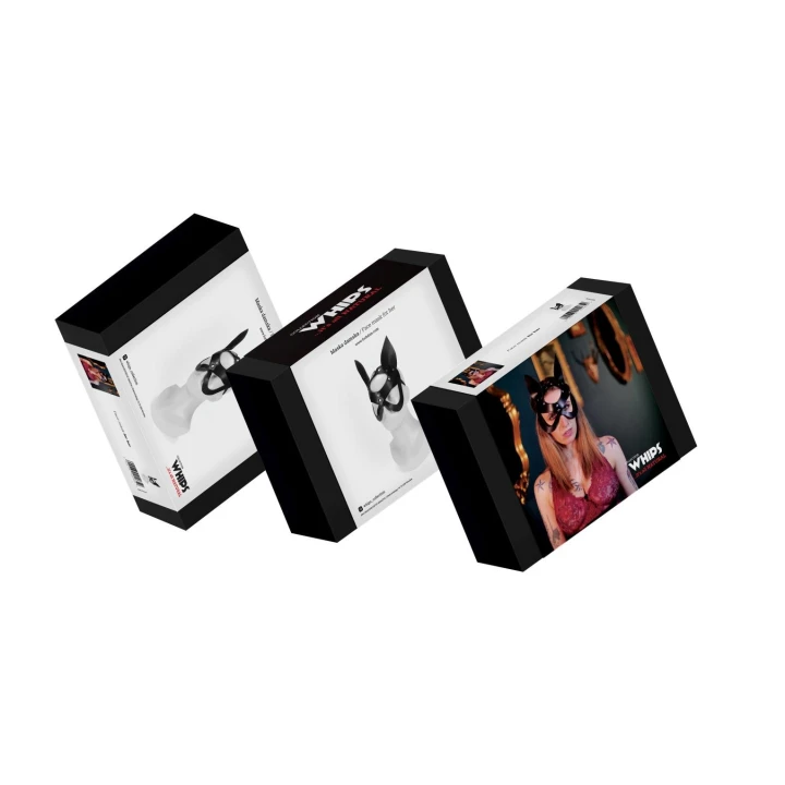 Maska damska - zmysłowe uszy, metalowe ćwieki, idealne dopasowanie, kolor czarny