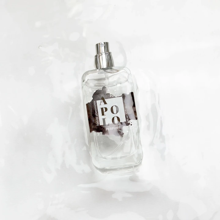 Perfumy męskie APOLO - Nuty drzewne, naturalne składniki, dozownik rozpylający 50 ml