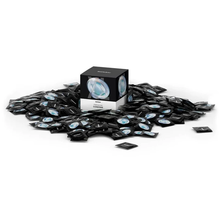 Prezerwatywy Satisfyer XL 60mm - Naturalny Lateks, Wysoki Komfort, Nawilżone