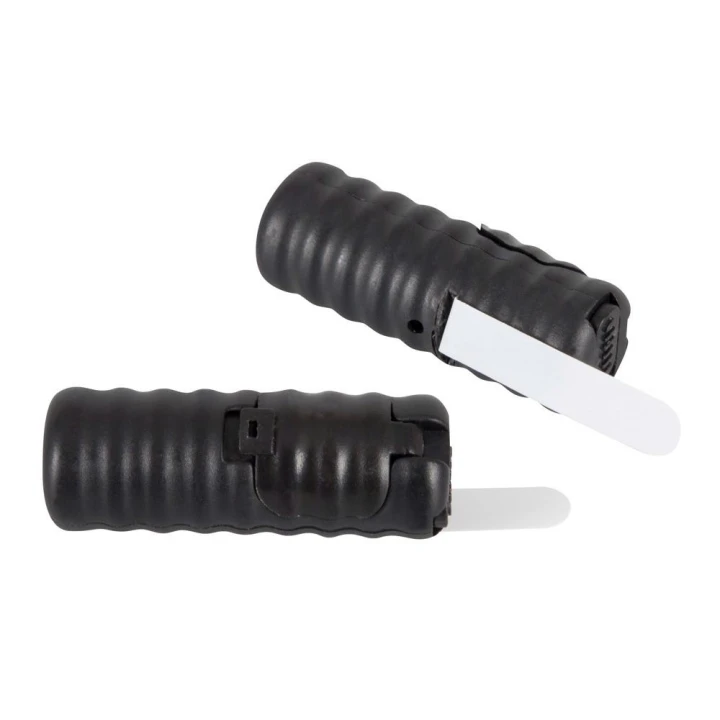 Kubek stymulujący sutki Bad Kitty z wibracjami, 5,7 cm, ręczna pompka, baterie w zestawie