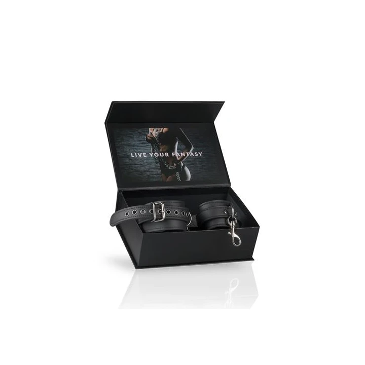 Mankiety na kostki regulowane 13-30 cm, sztuczna skóra, z metalowym łańcuchem