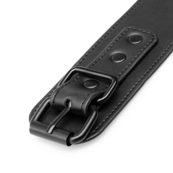 Obroża i kajdanki BDSM - Bedroom Fantasies, skóra syntetyczna, regulowane 21-33 cm