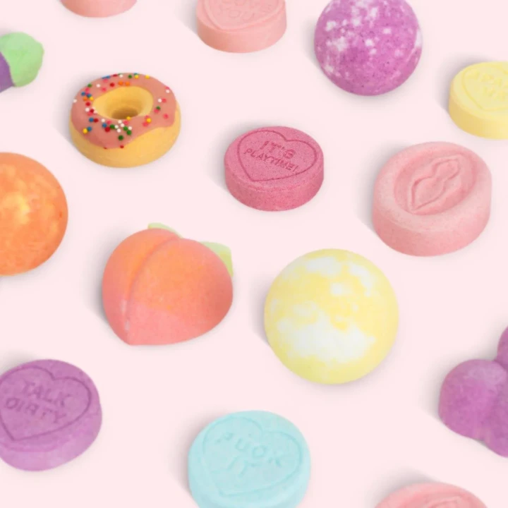 Kula do kąpieli - Willy, relaksujący zapach wiśni, rewitalizująca formuła