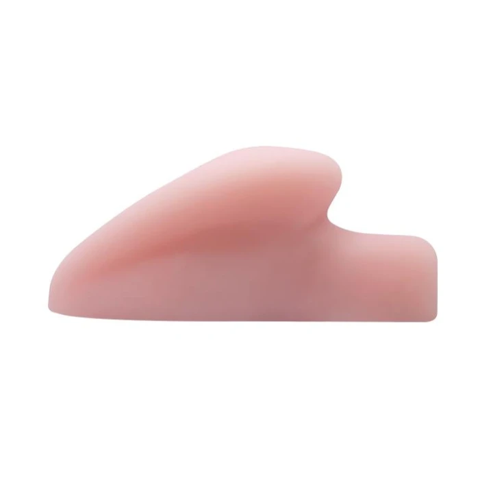 Masturbator BAILE Little Butt, CyberSkin, 2 otwory, regulowane wibracje